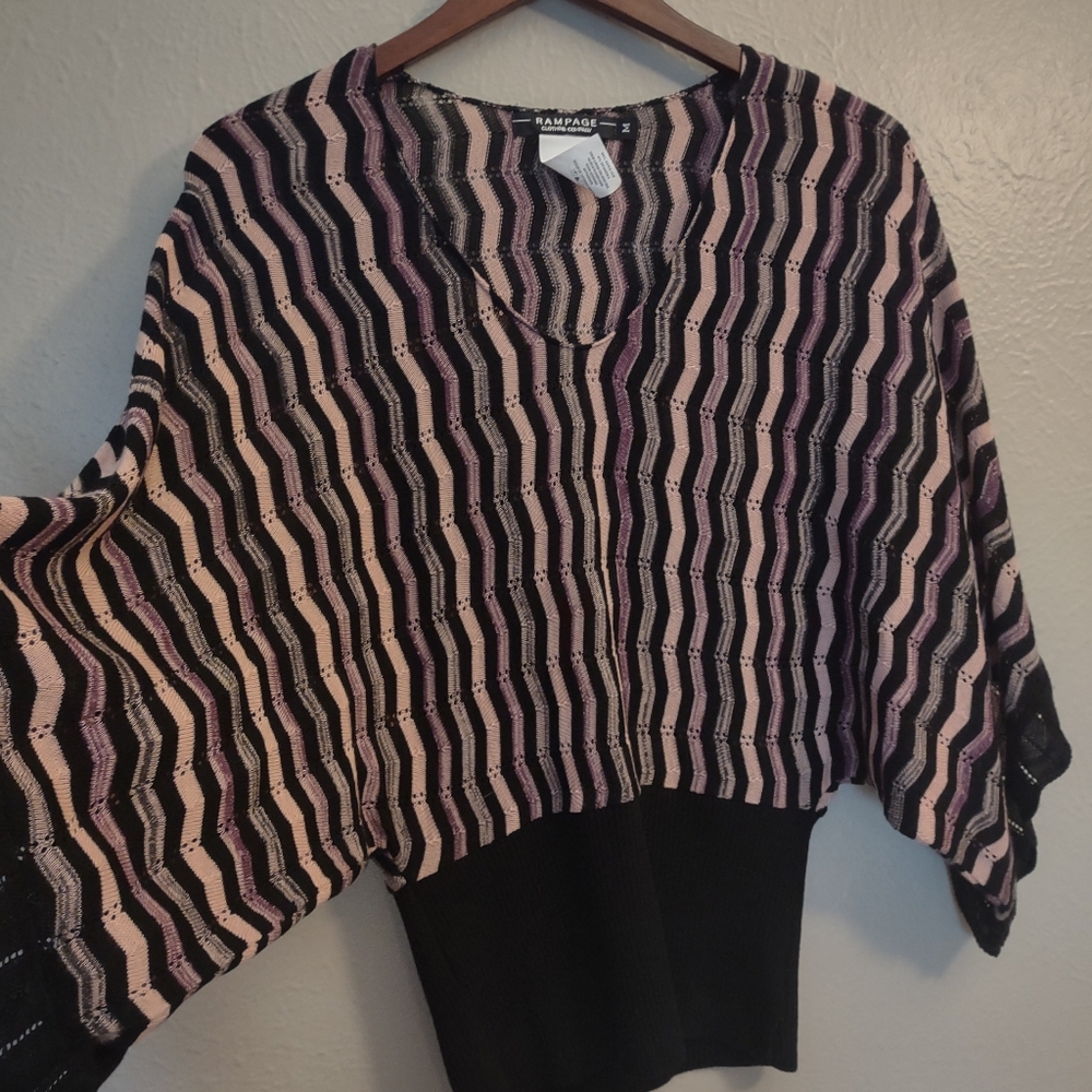 Y2K Rampage Clothing Co. Vintage 90s Zigzag Black Pink Sweater Top Size M - Picture 13 of 13
